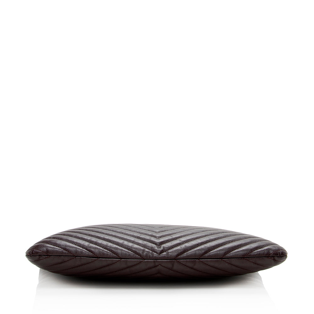 Saint Laurent Matelasse Leather Large Wristlet (SHF-16924)