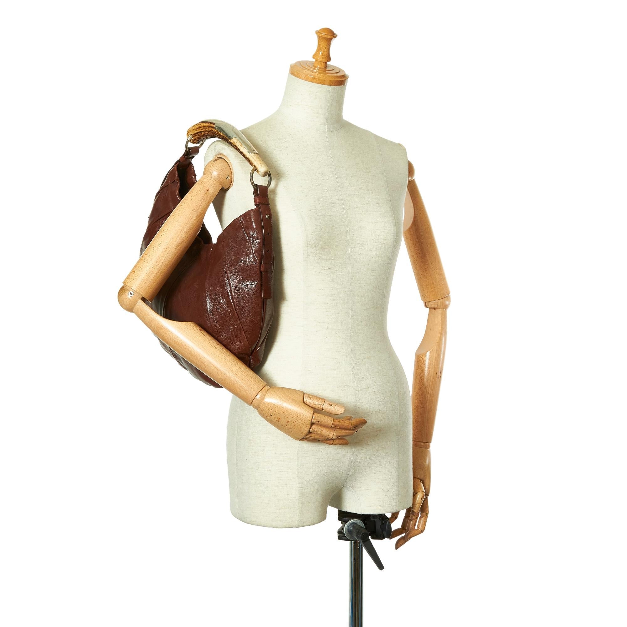 Saint Laurent Mombasa Leather Shoulder Bag (SHG-26213)