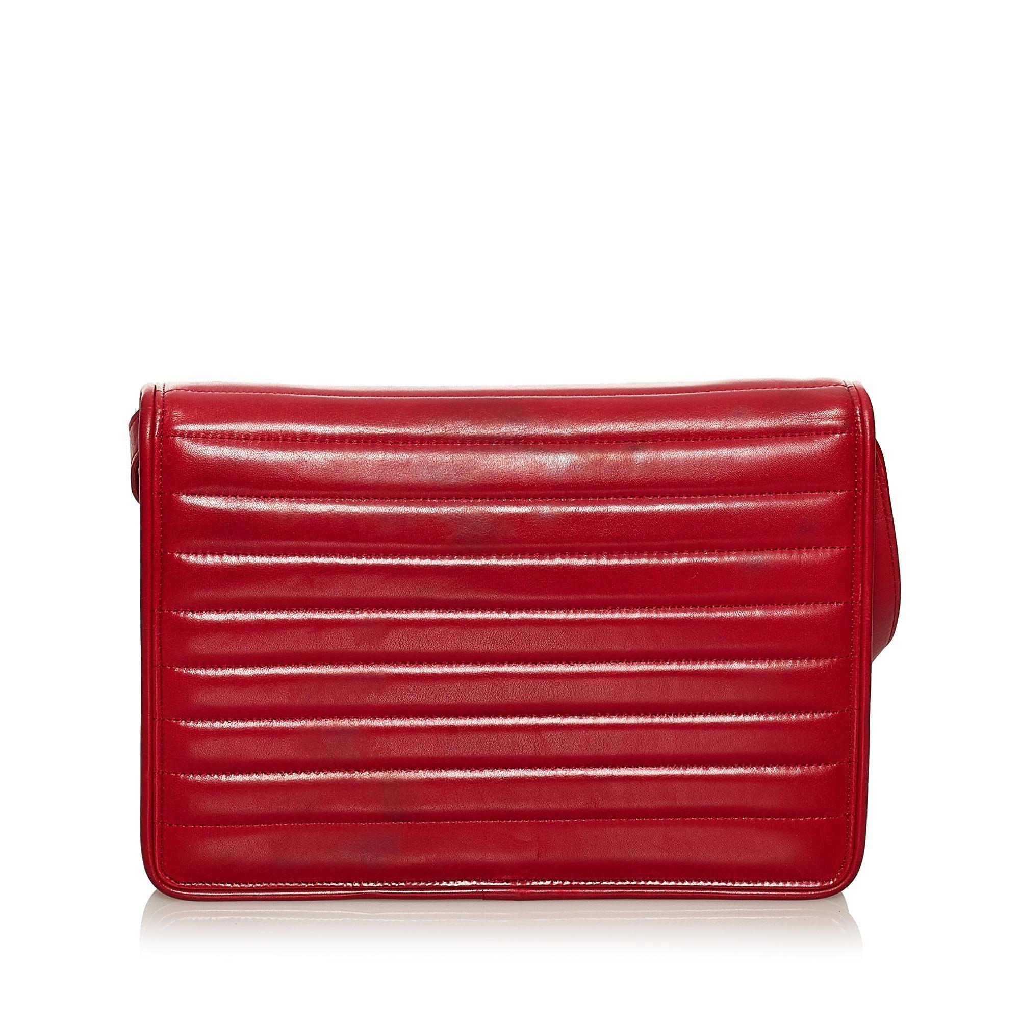 Saint Laurent Quilted Leather Crossbody Bag (SHG-29638)