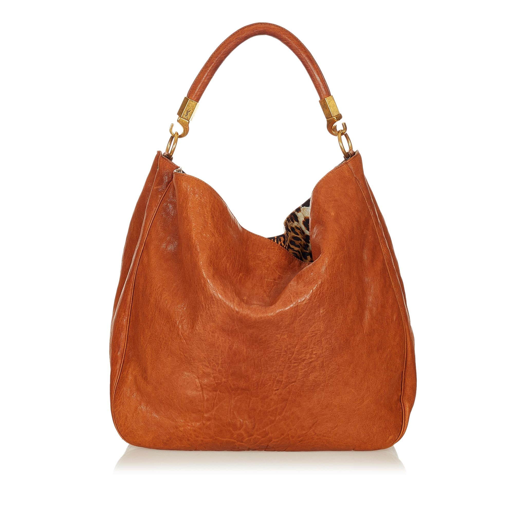 Saint Laurent Roady Leather Hobo Bag (SHG-26907)