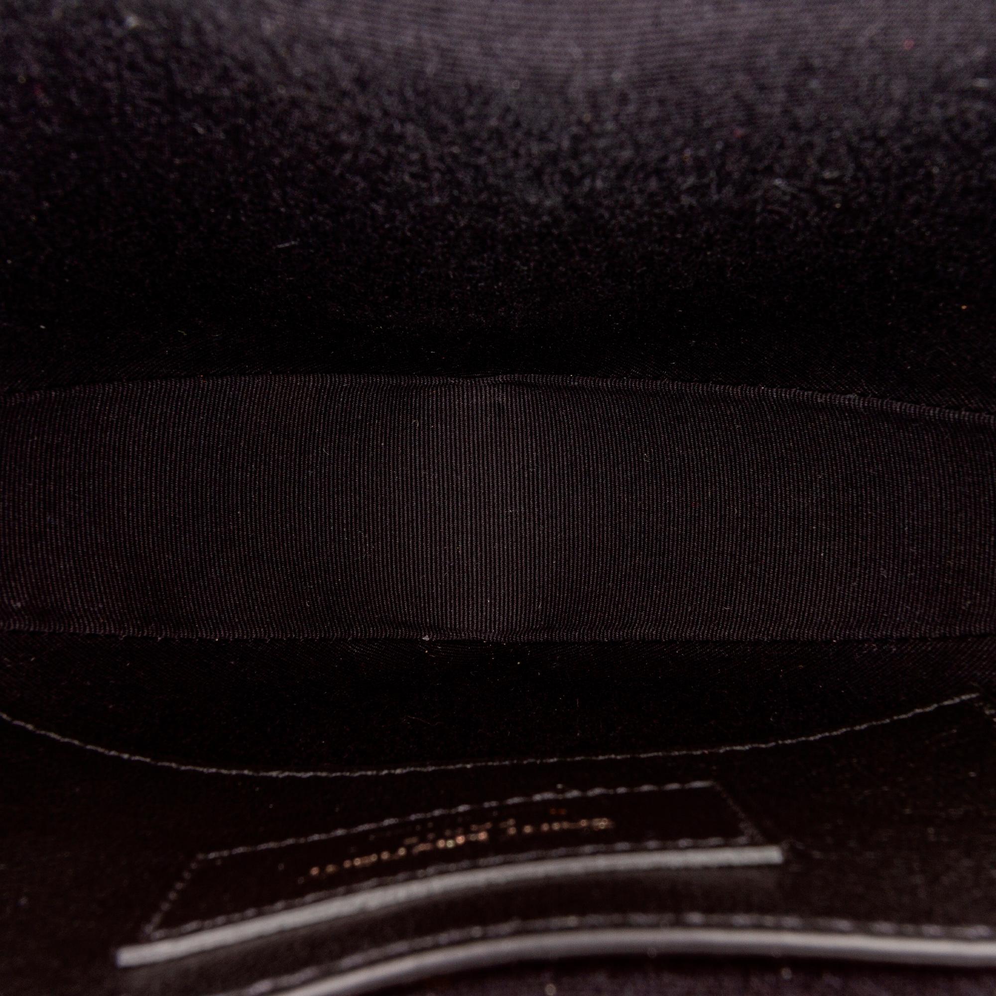 Saint Laurent Sac Coeur Handbag (SHG-27083)