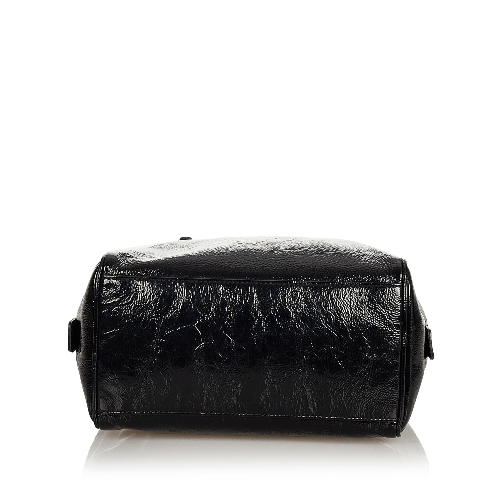 Saint Laurent Y Mail Patent Leather Handbag (SHG-25706)