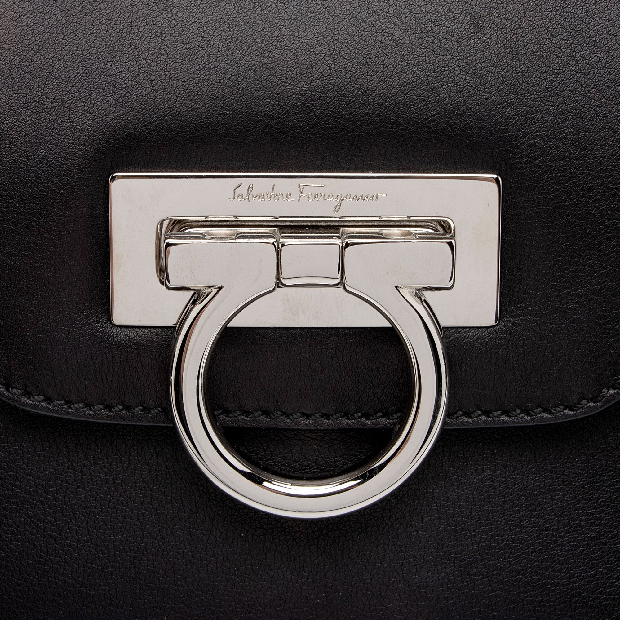 Salvatore Ferragamo Calfskin Ganchini Jules Satchel (SHF-5PXr2S)