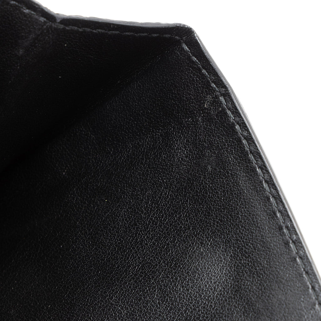 Salvatore Ferragamo Calfskin Gancini Continental Wallet (SHF-raZTbM)