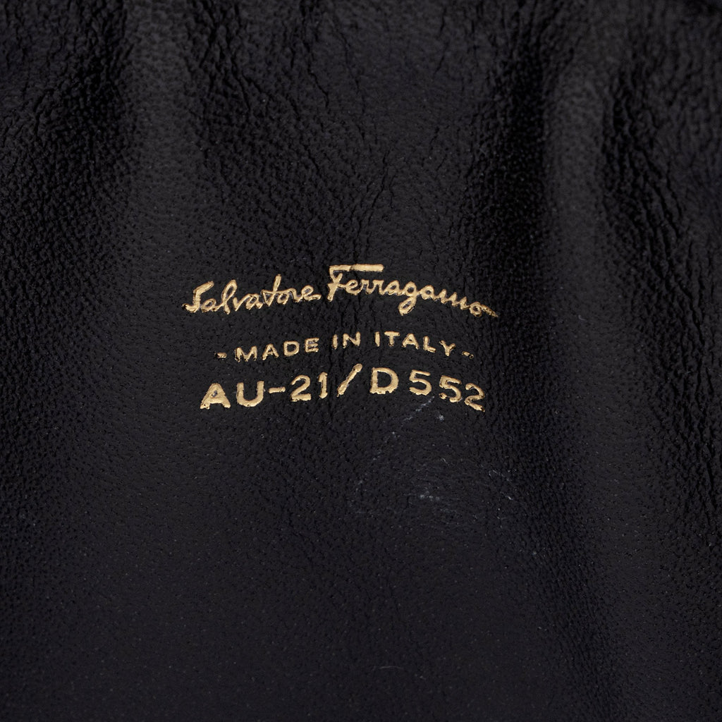 Salvatore Ferragamo Calfskin Gancini Lock Marlene Medium Tote (SHF-UREkYB)