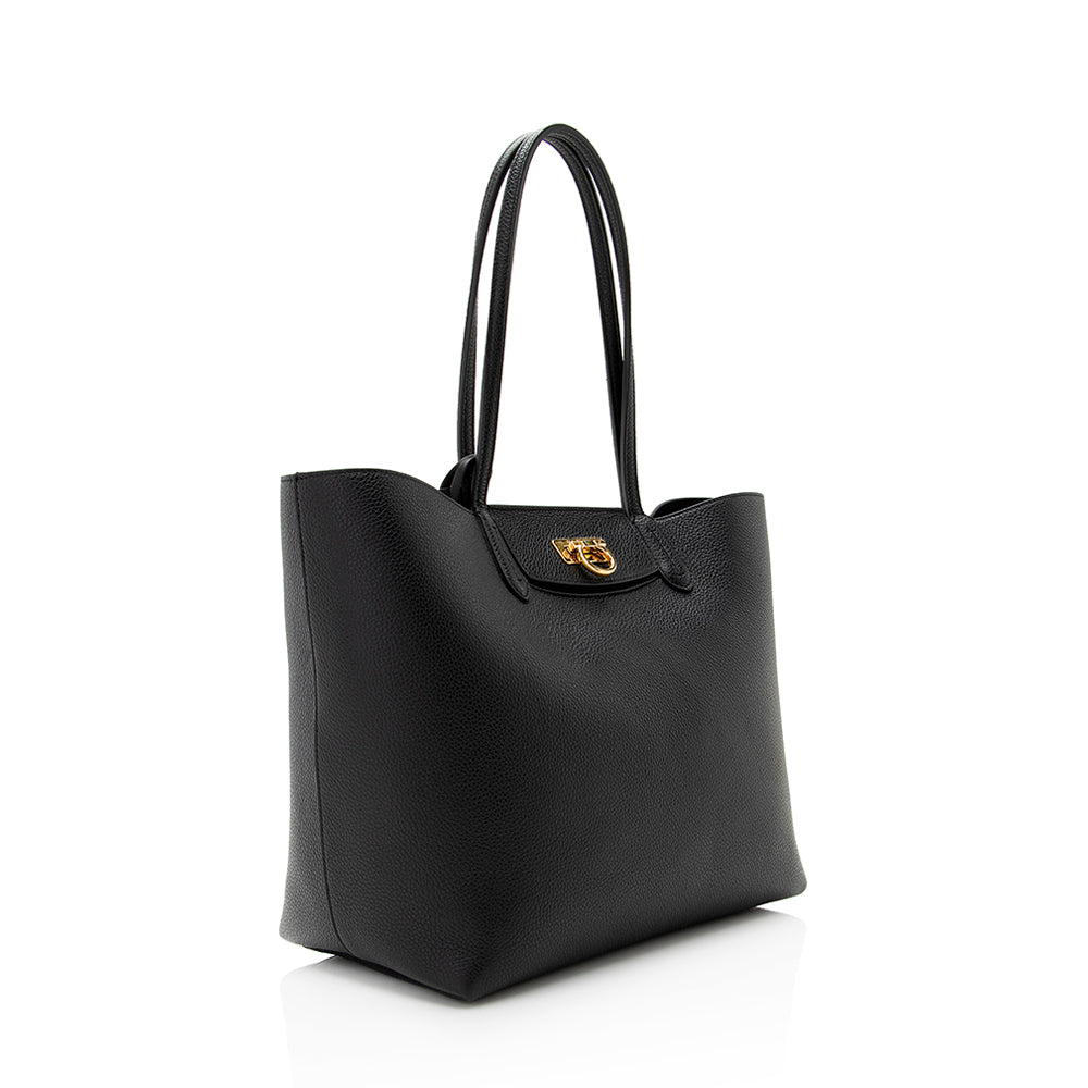Salvatore Ferragamo Calfskin Gancini Tote (SHF-21196)