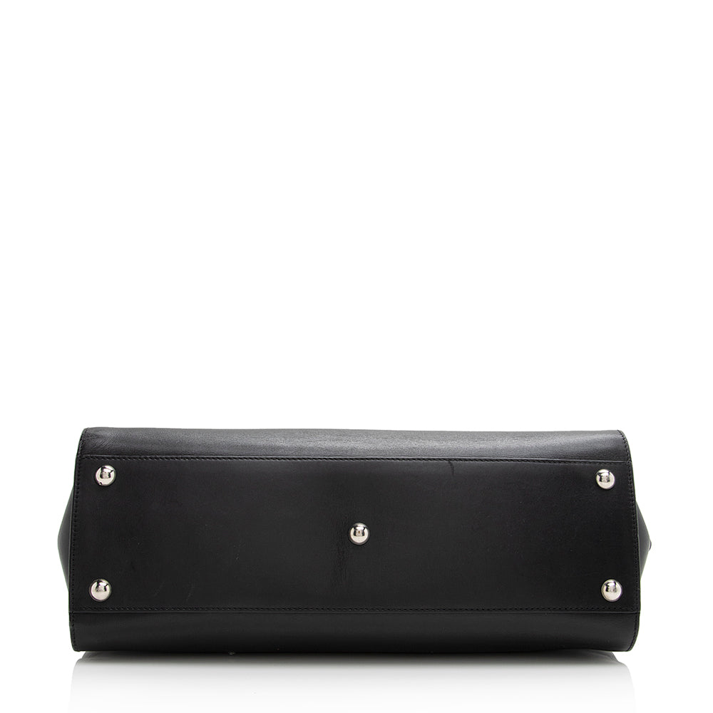Salvatore Ferragamo Calfskin Gina Shoulder Bag (SHF-21616)
