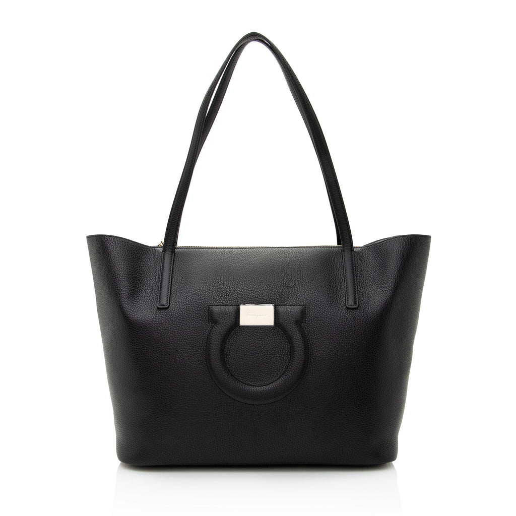 Salvatore Ferragamo Grained Calfskin Gancini Medium Tote (SHF-22745)