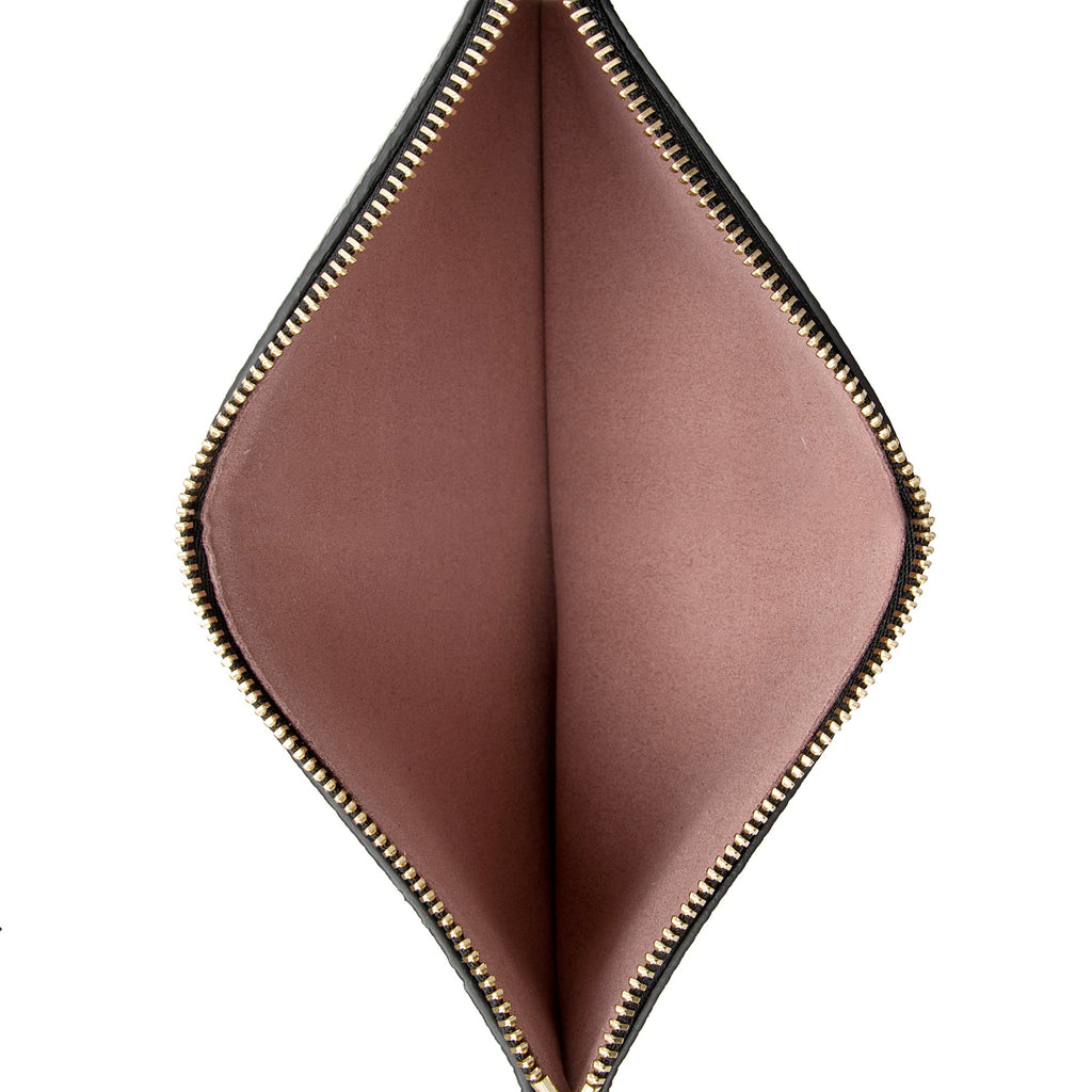 Salvatore Ferragamo Grained Calfskin Gancini Medium Tote (SHF-22745)