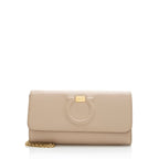 Salvatore Ferragamo Smooth Calfskin Gancio Chain Wallet (SHF-23747)