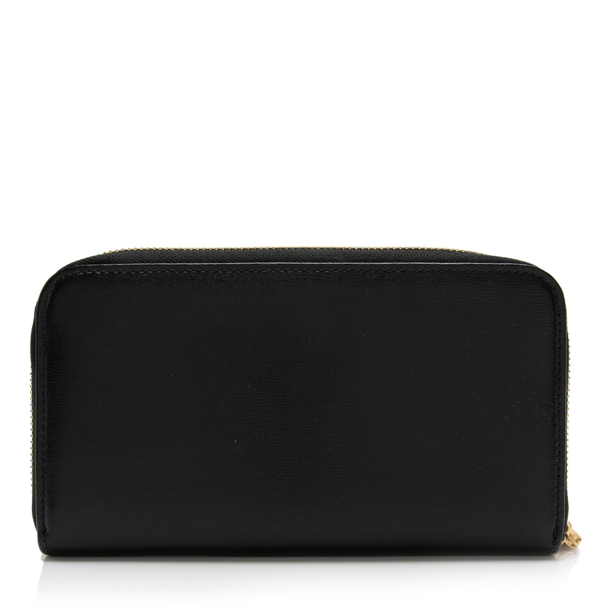 Salvatore Ferragamo Smooth Calfskin Gancio Zip Around Continental Wallet (SHF-9rd3fI)