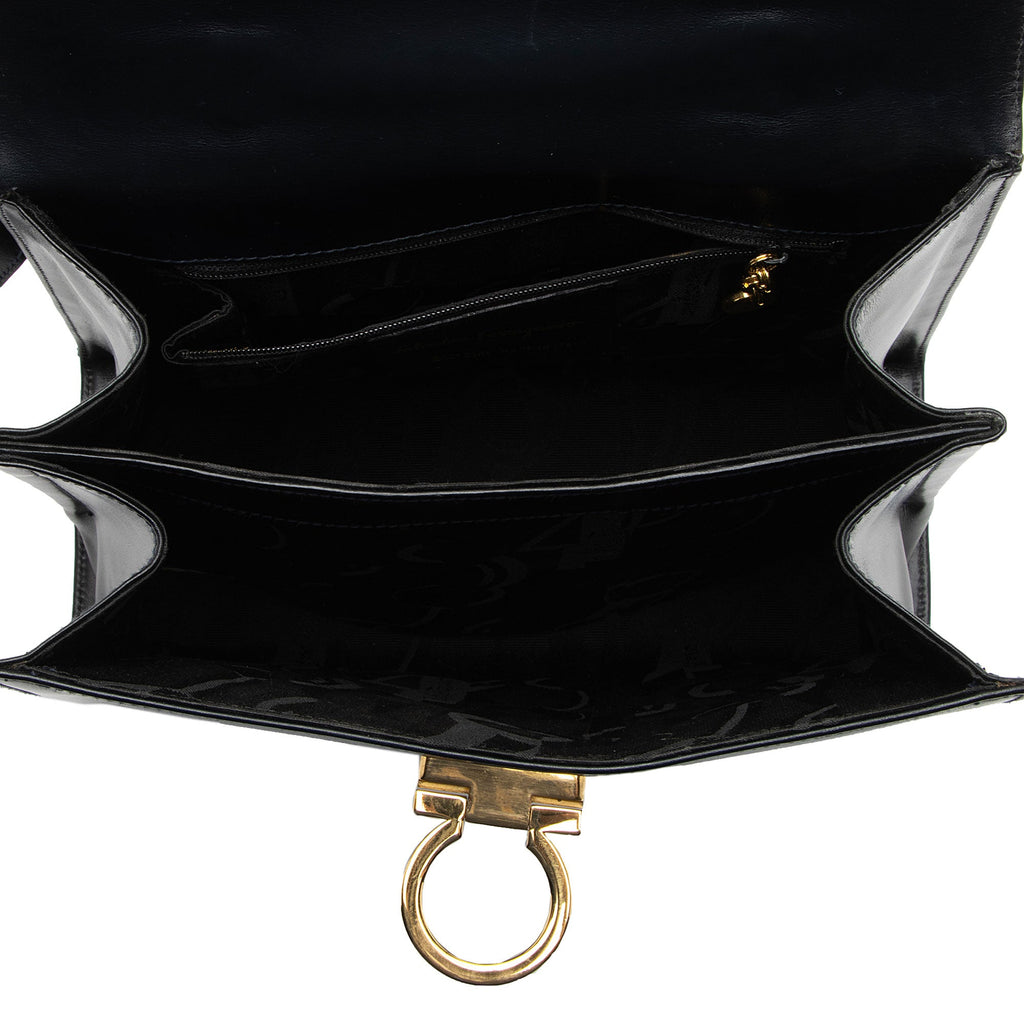 Salvatore Ferragamo Vintage Calfskin Gancini Top Handle (SHF-MXCzTv)