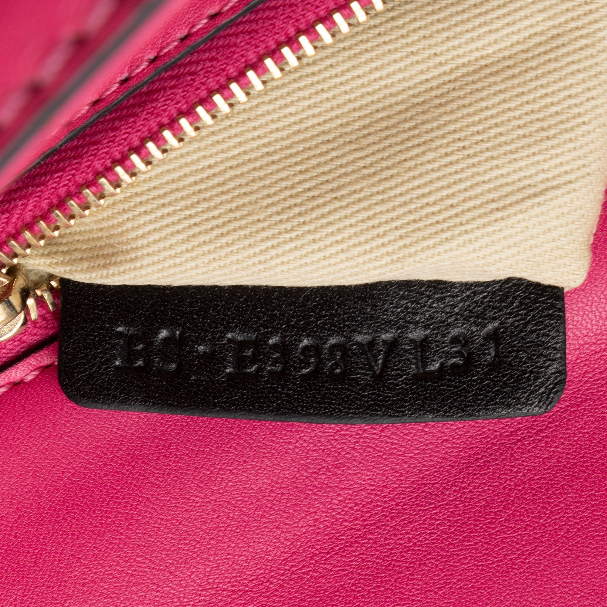 Valentino Calfskin Glam Lock Medium Shoulder Bag (SHF-H9eHek)