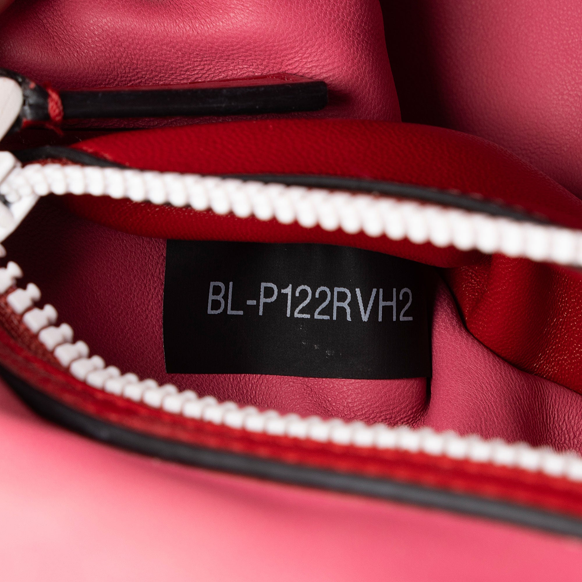 Valentino Calfskin Rockstud Spike Up Shoulder Bag (SHF-FvKLYe)