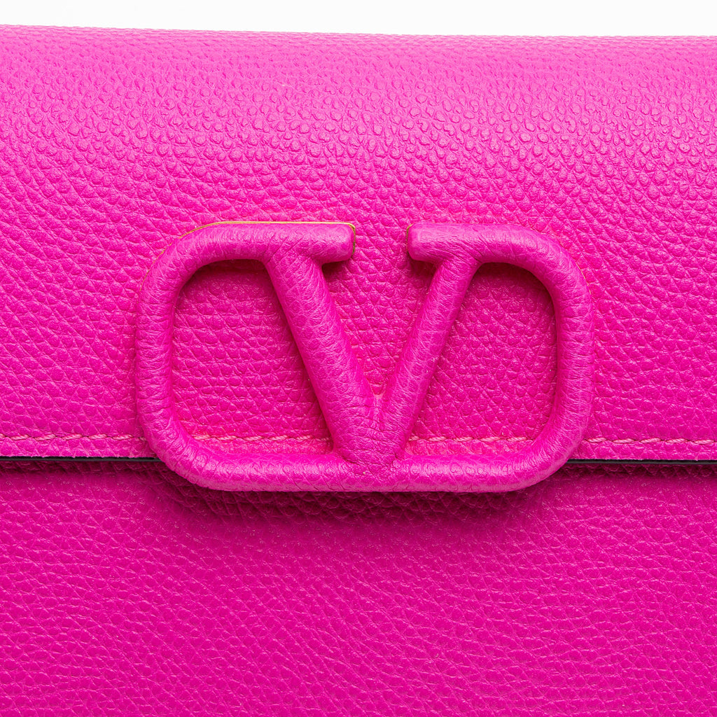 Valentino Calfskin VLogo Wallet on Chain