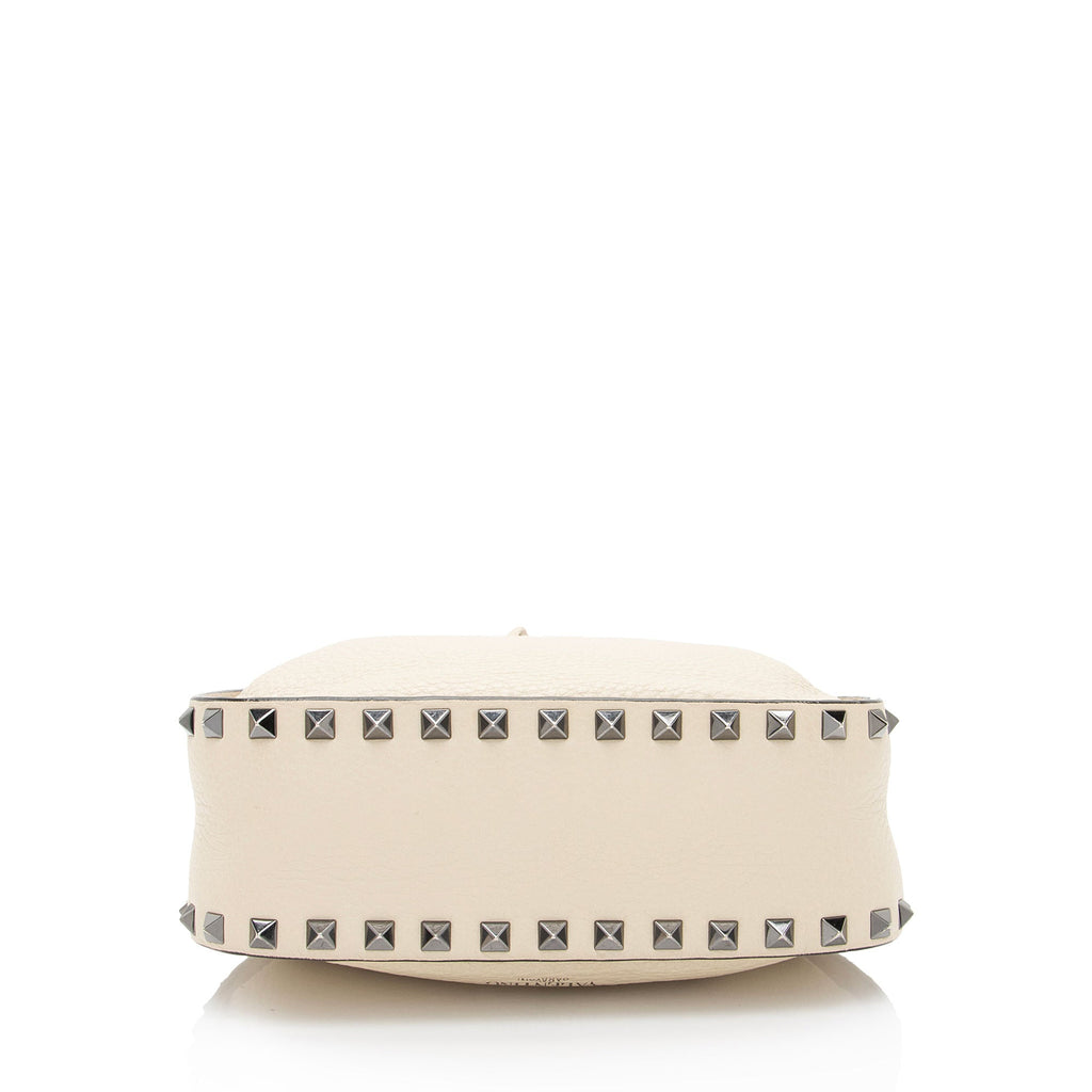 Valentino Grained Calfskin Rockstud Bucket Bag (SHF-p43lFi)