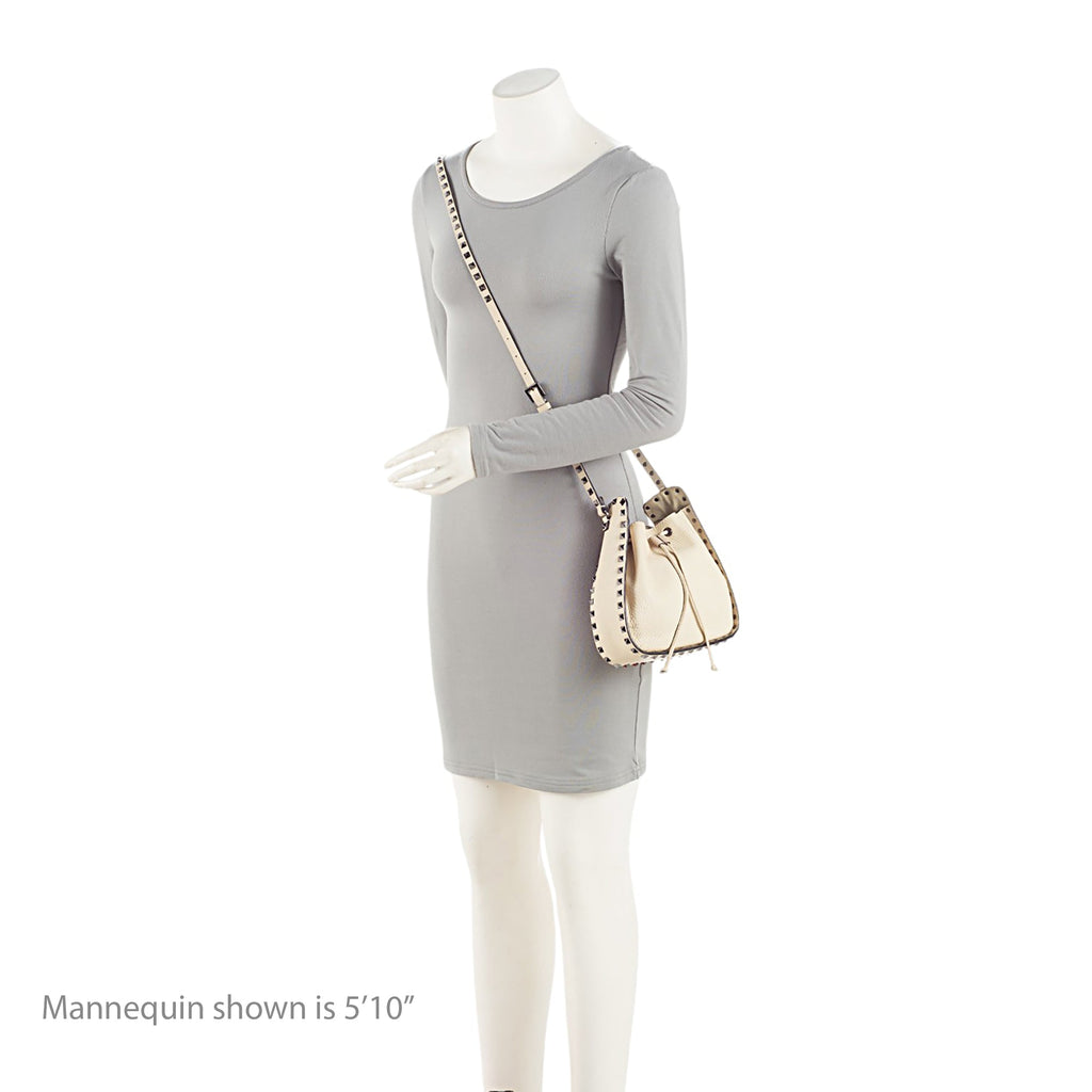 Valentino Grained Calfskin Rockstud Bucket Bag (SHF-p43lFi)