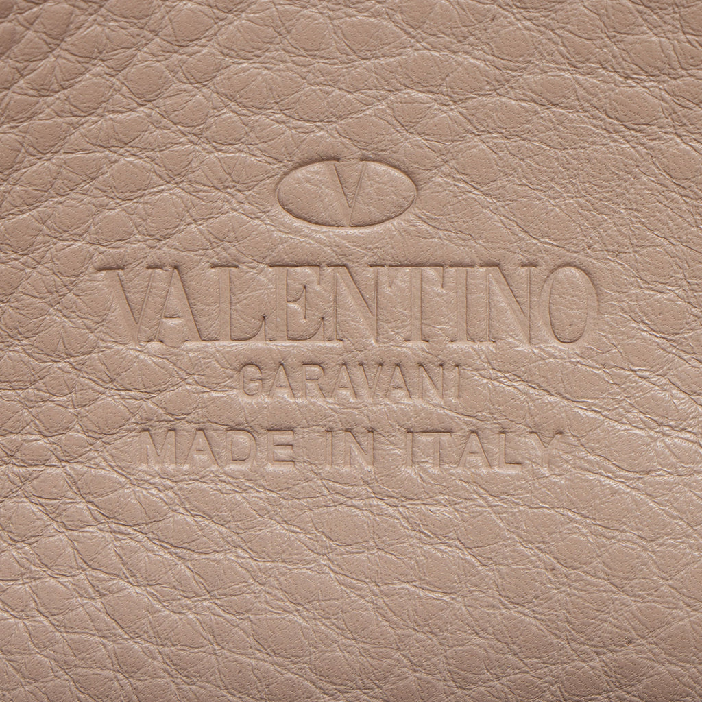 Valentino Grainy Calfskin Rockstud Flap Small Crossbody (SHF-yYGh00)