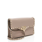 Valentino Grainy Calfskin Rockstud Flap Small Crossbody (SHF-yYGh00)