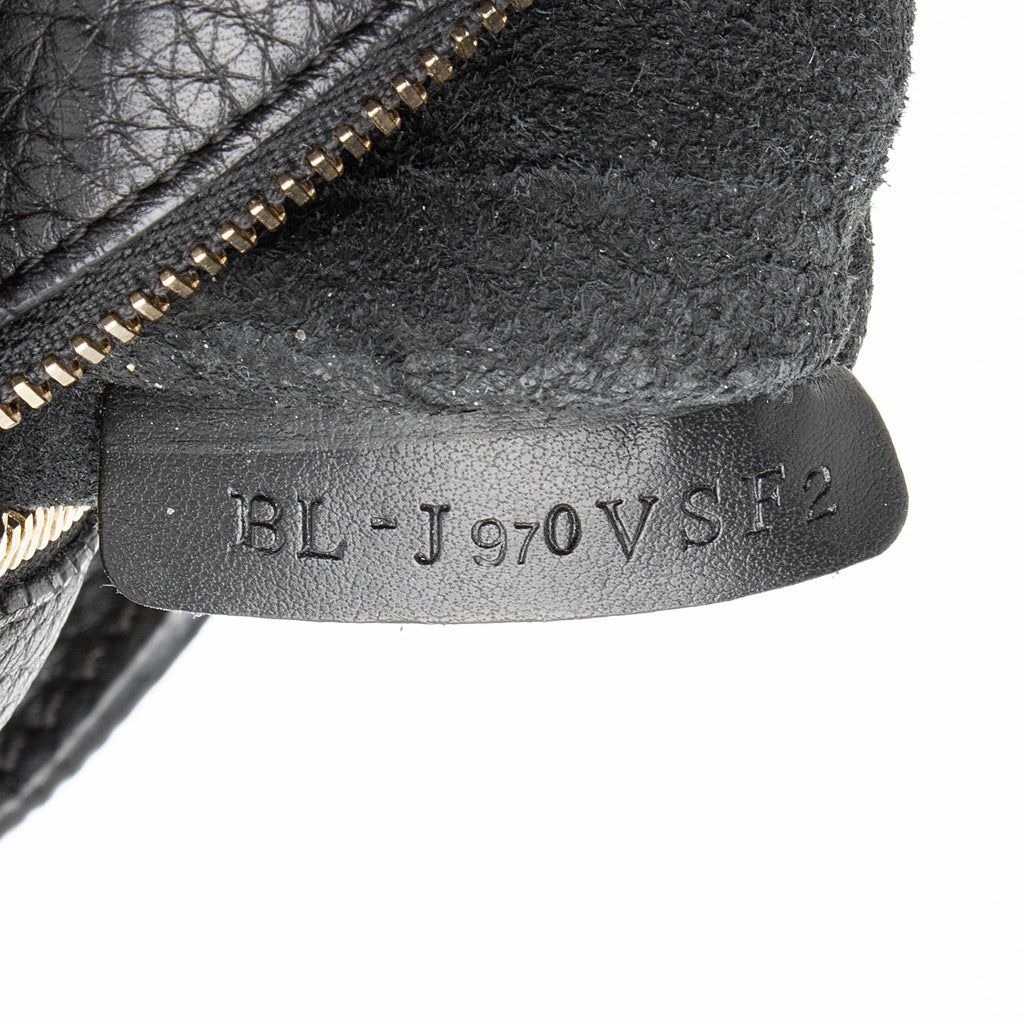 Valentino Grainy Calfskin Rockstud Medium Tote (SHF-23281)