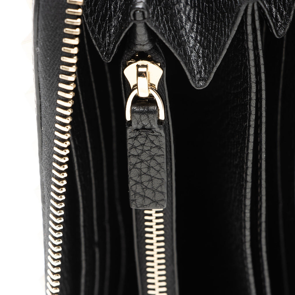 Valentino Grainy Calfskin Rockstud Zip Around Wallet (SHF-vsMR80)