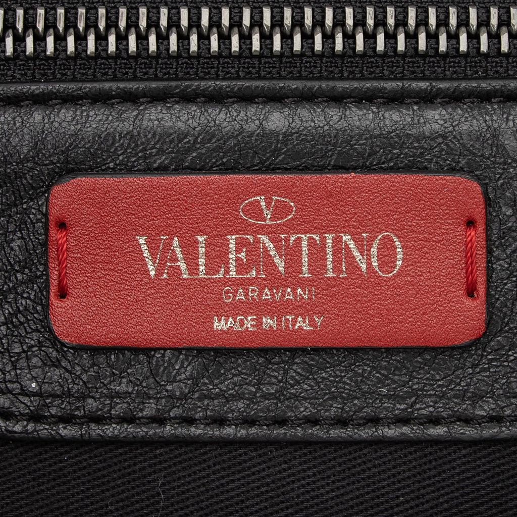 Valentino Lambskin Ruffle Rockstud Spike Very V Clutch (SHF-23893)