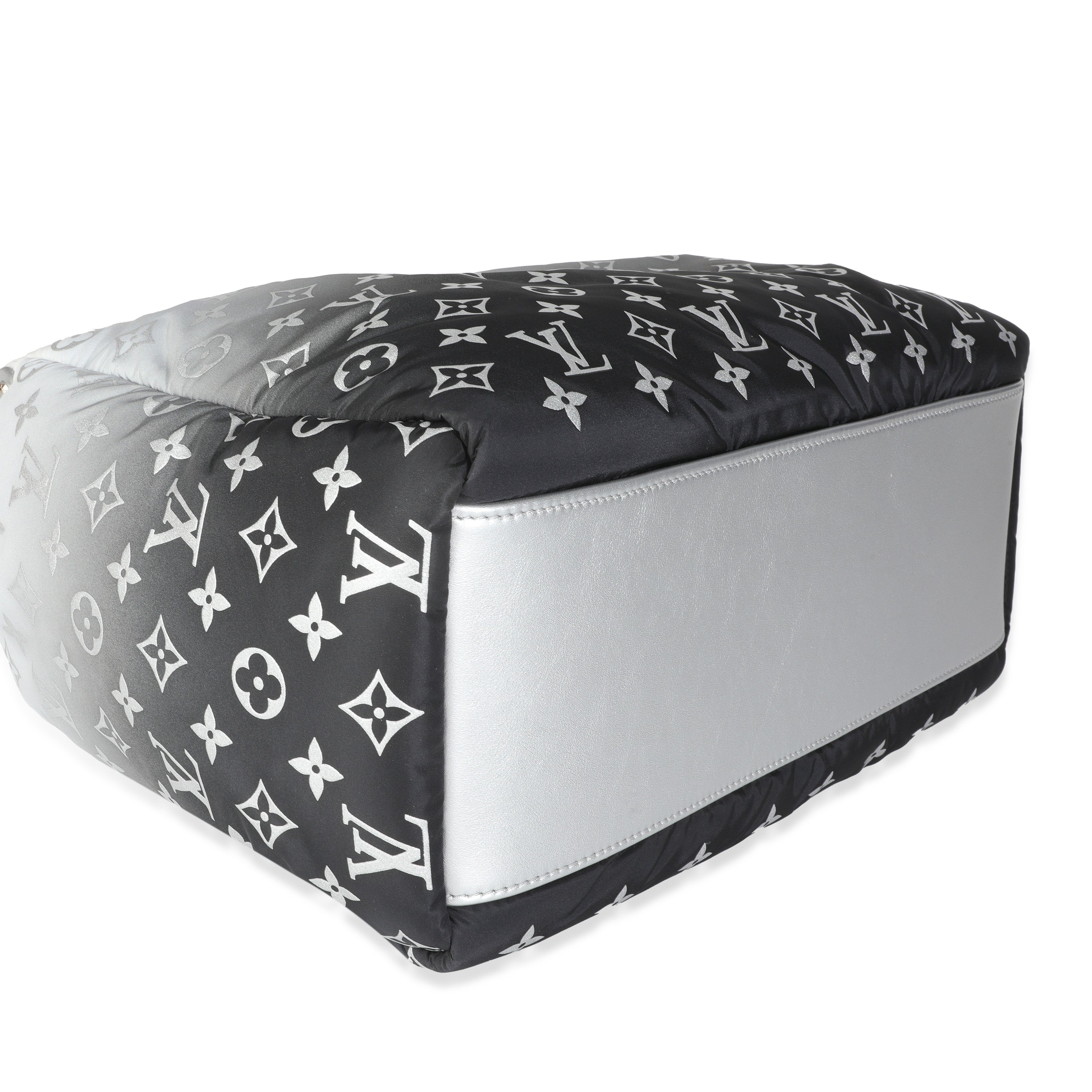 Louis Vuitton Frost Nylon Monogram Gradient LV Snow Onthego MM