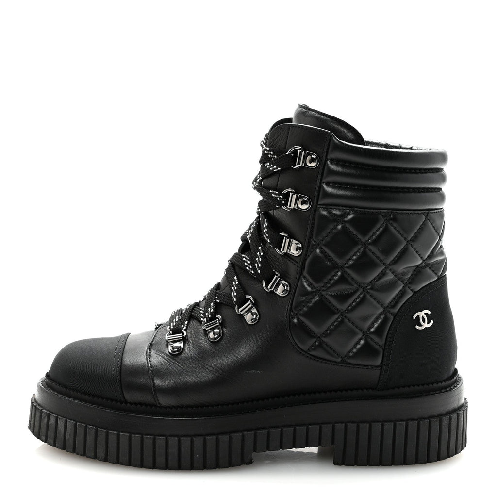Chanel Calfskin Grosgrain Quilted Lace Up Boots 38.5 Black Grey