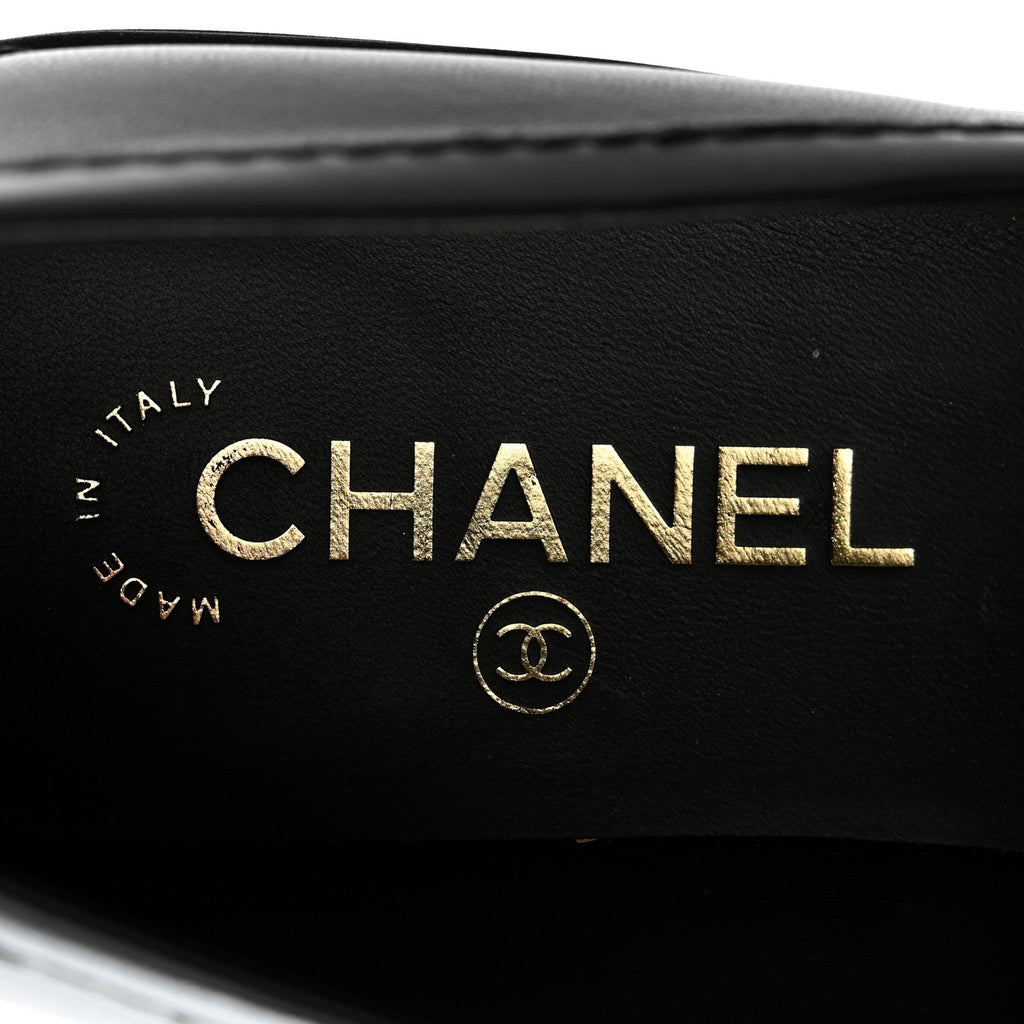 Chanel Lambskin Quilted CC Turnlock Loafers 39.5 Black