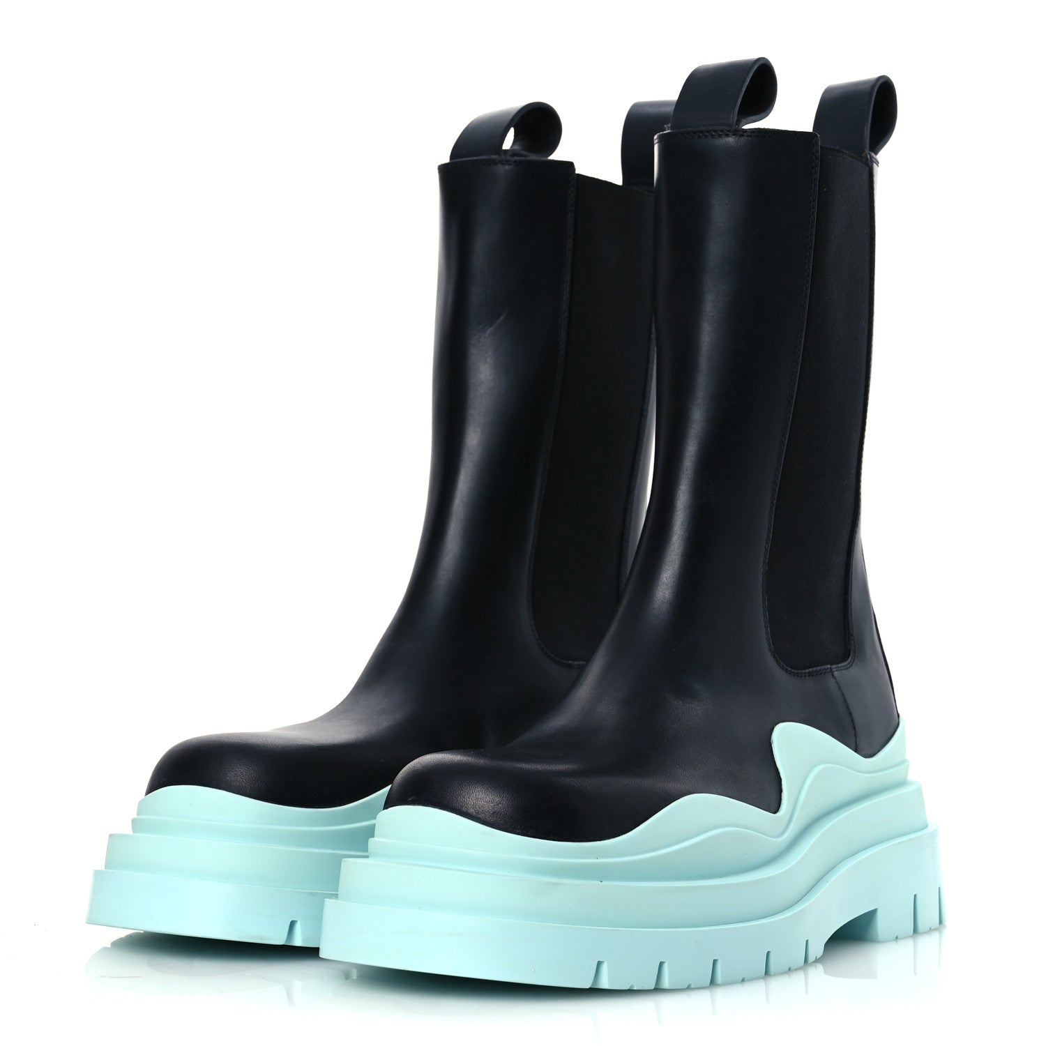 Bottega Veneta Calfskin Womens The Tire Chelsea Boots 39 Black Flannel