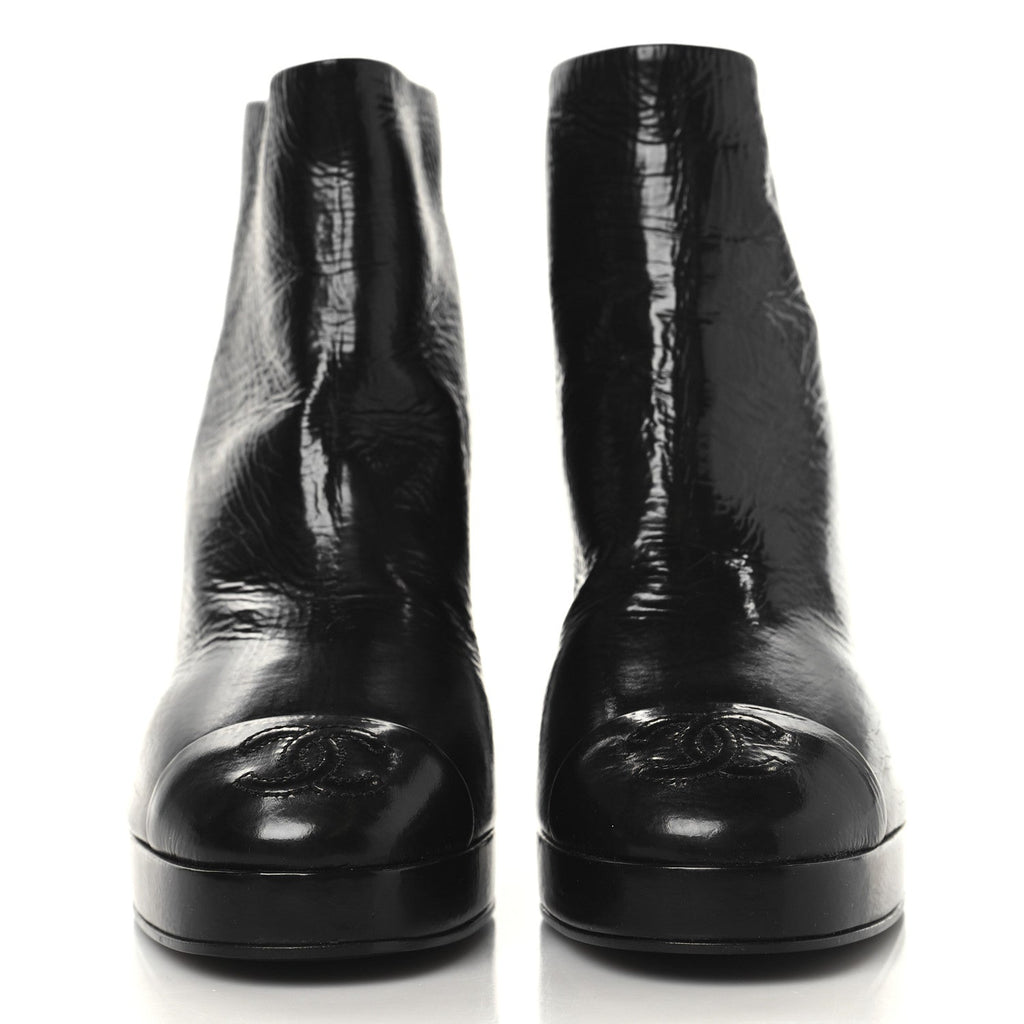 Chanel Crumpled Calfskin Cap Toe CC Ankle Boots 35.5 Black