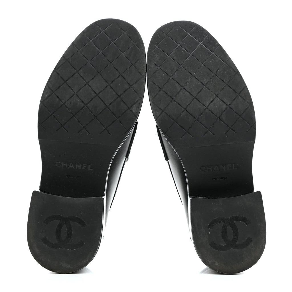 Chanel Calfskin CC Platform Loafers 36 Black