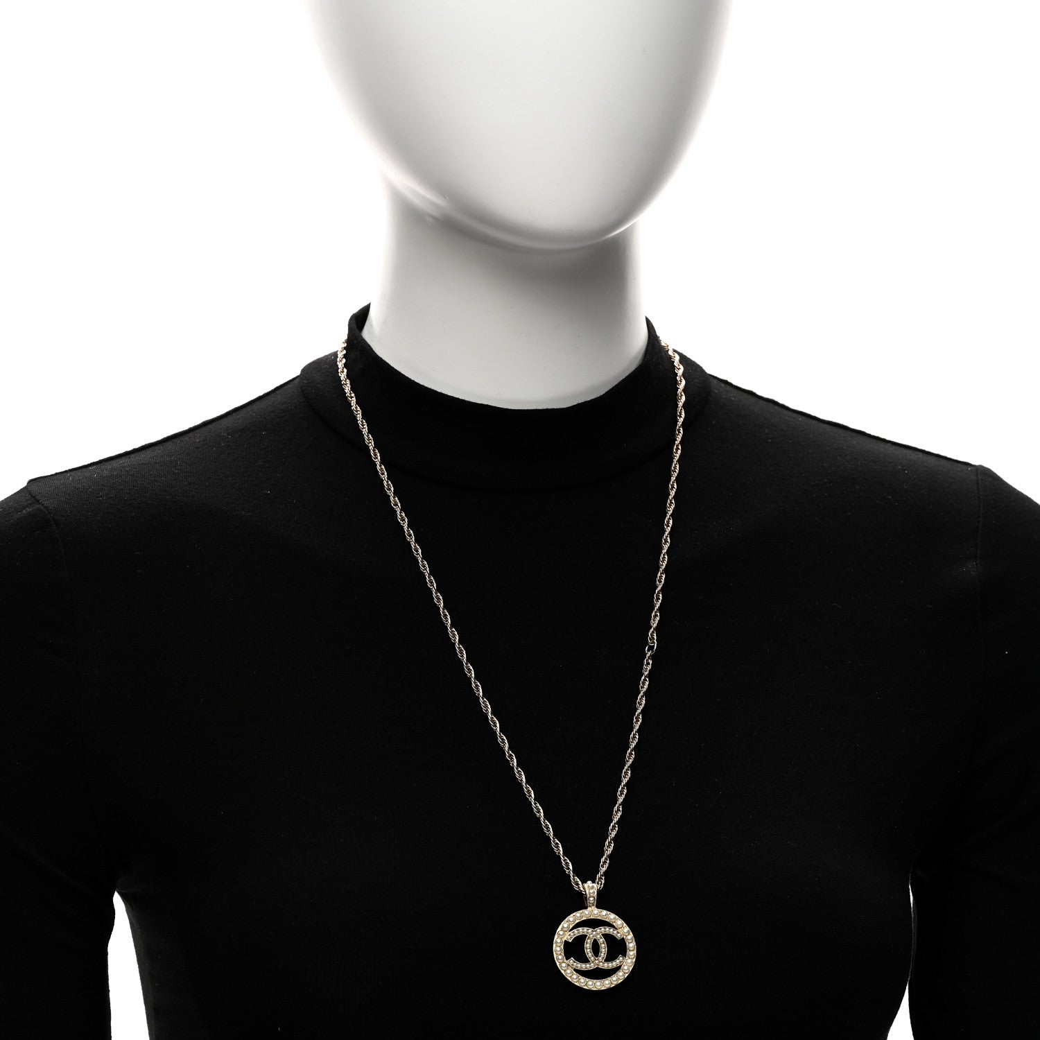 Chanel Pearl CC Round Pendant Necklace Gold