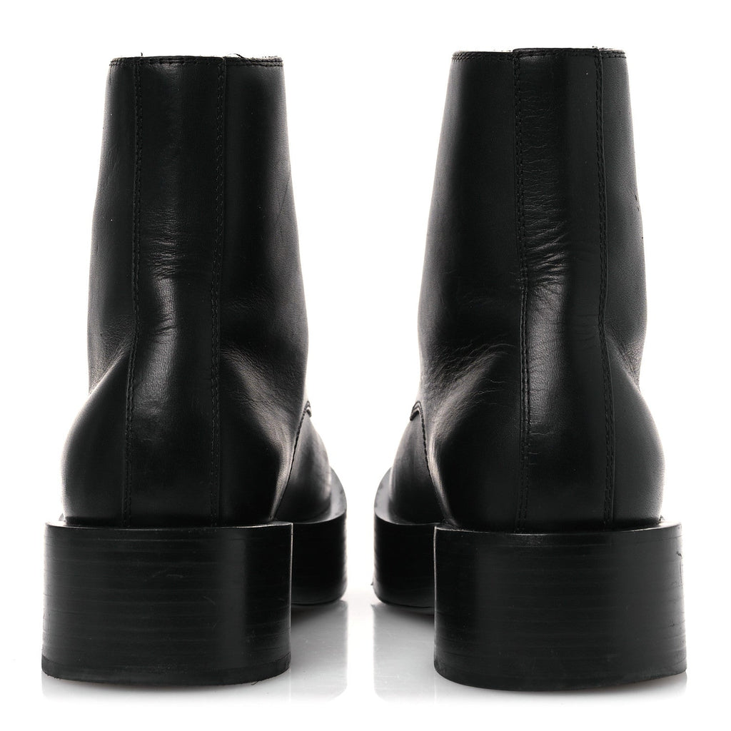 Bottega Veneta Calfskin Torino Ankle Boots 36 Black