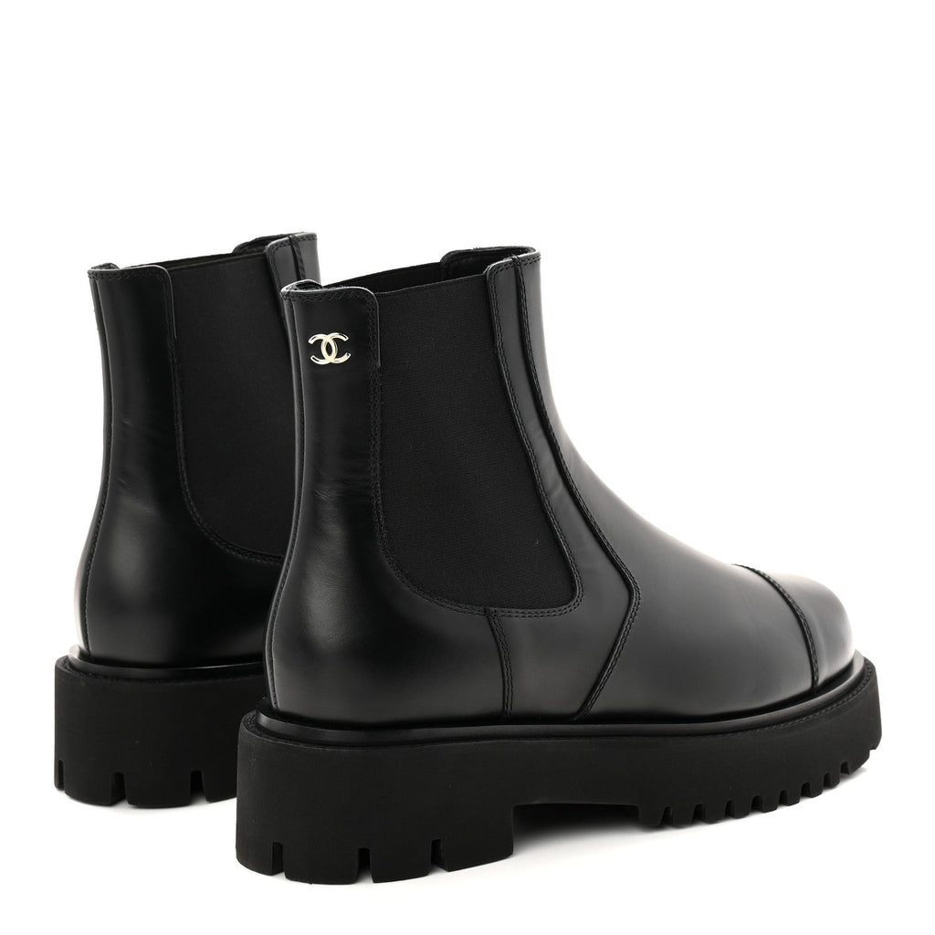 Chanel Calfskin Cap Toe CC Short Boots 39.5 Black