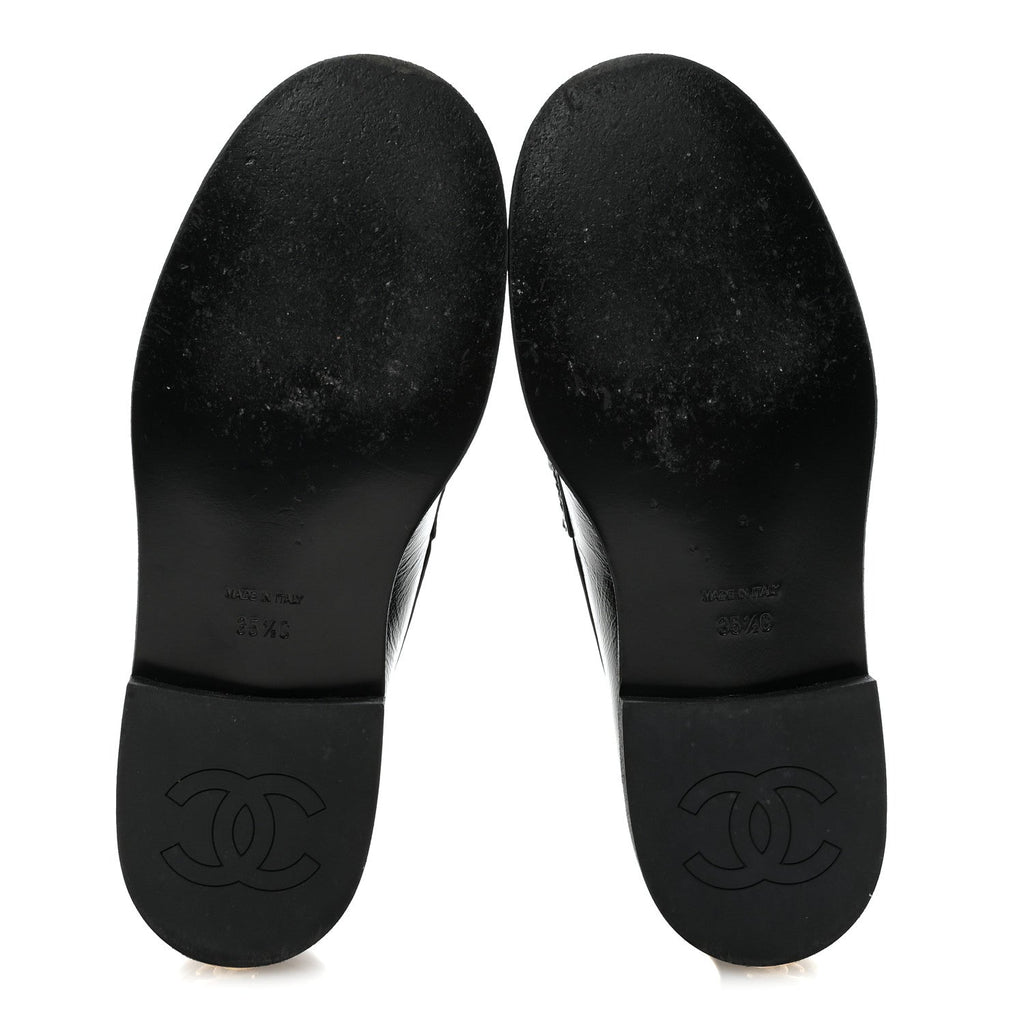 Chanel Calfskin Enamel Charms Mocassin Loafers 35.5 Black