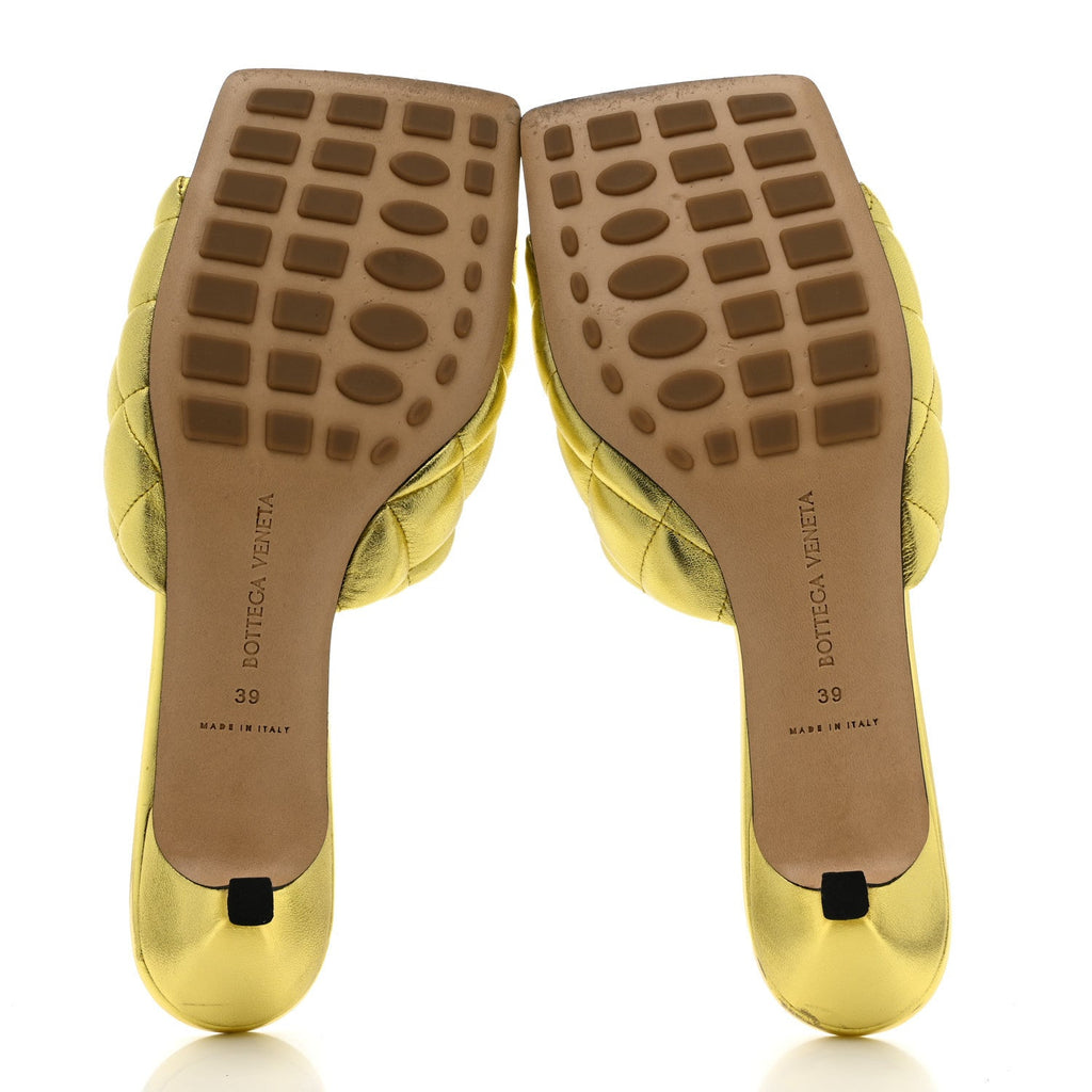 Bottega Veneta Metallic Nappa Reflection Matelasse Padded Kitten Heel Mule Sandals 39 Gold