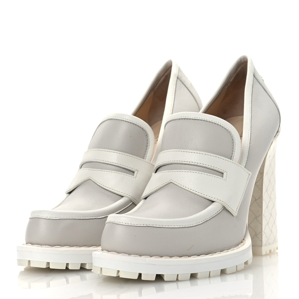 Bottega Veneta Calfskin Loafer Pumps 39.5 Mist Bianco