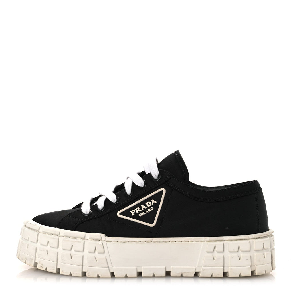 Prada Re-Nylon Gabardine Triangle Logo Double Wheel 50mm Sneakers 41.5 Black