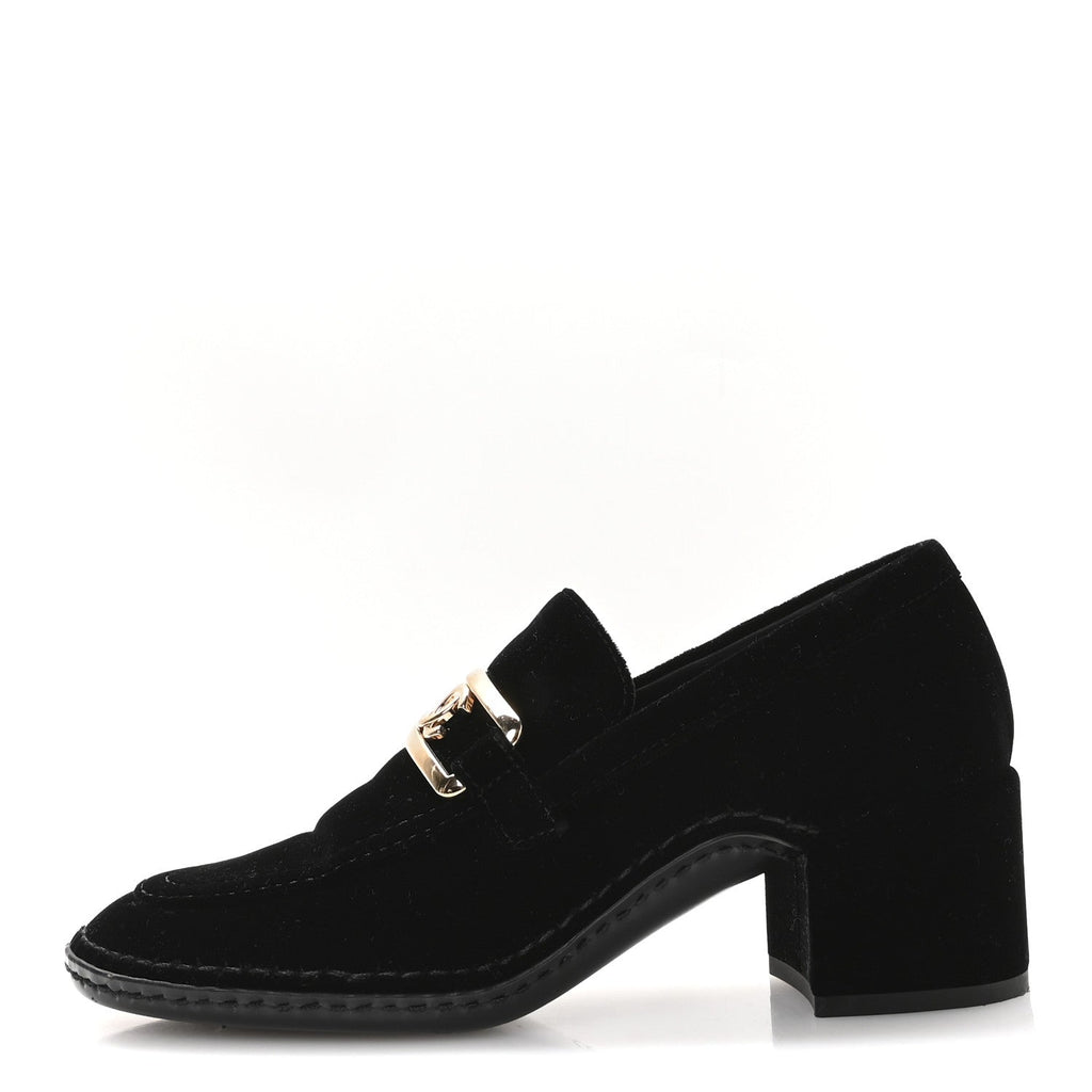 Chanel Shiny Calfskin Logo Loafers 38 Black