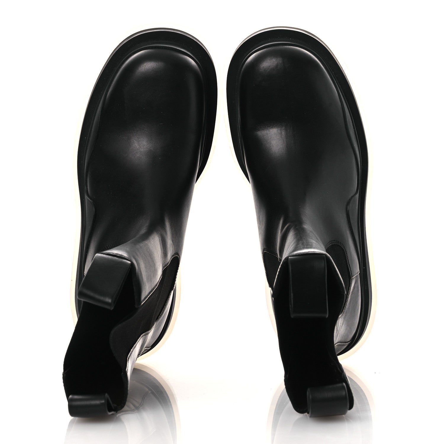 Bottega Veneta Calfskin The Tire Chelsea Boots 39 Black Transparent