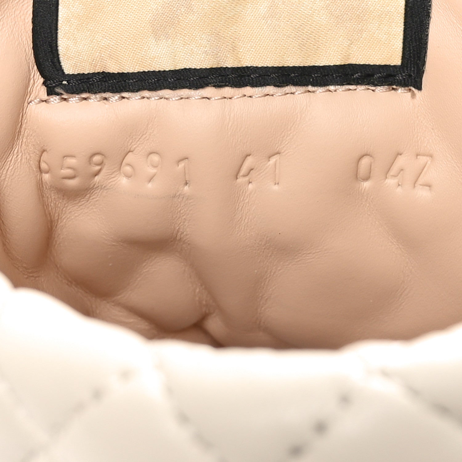 Gucci Calfskin GG Supreme Monogram Nappa Quilted Lace Up Ankle Boots 41 Mystic White Beige