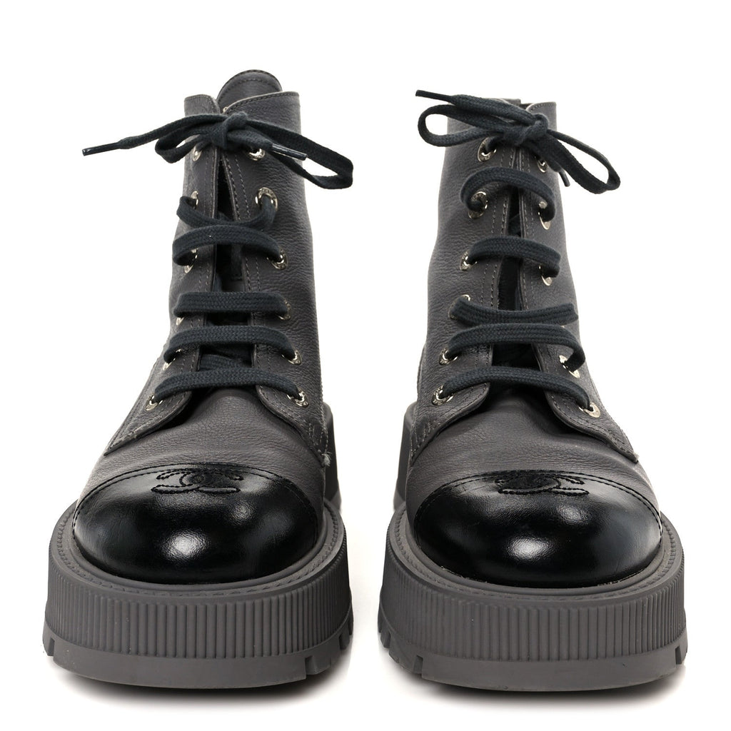 Chanel Grained Calfskin Shiny Calfskin CC Lace Up Combat Boots 41 Gray Black