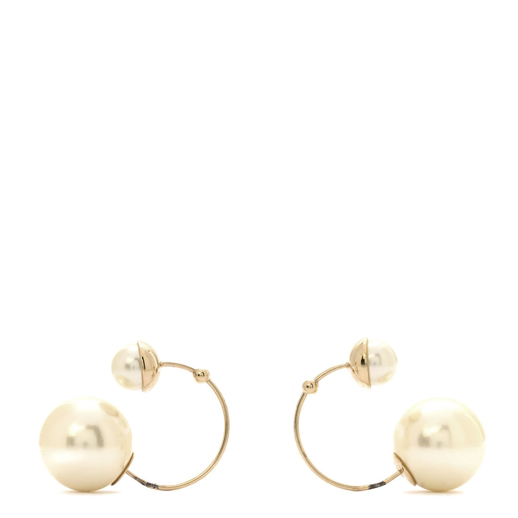 Christian Dior Pearl Mise En Dior Tribales Earrings White