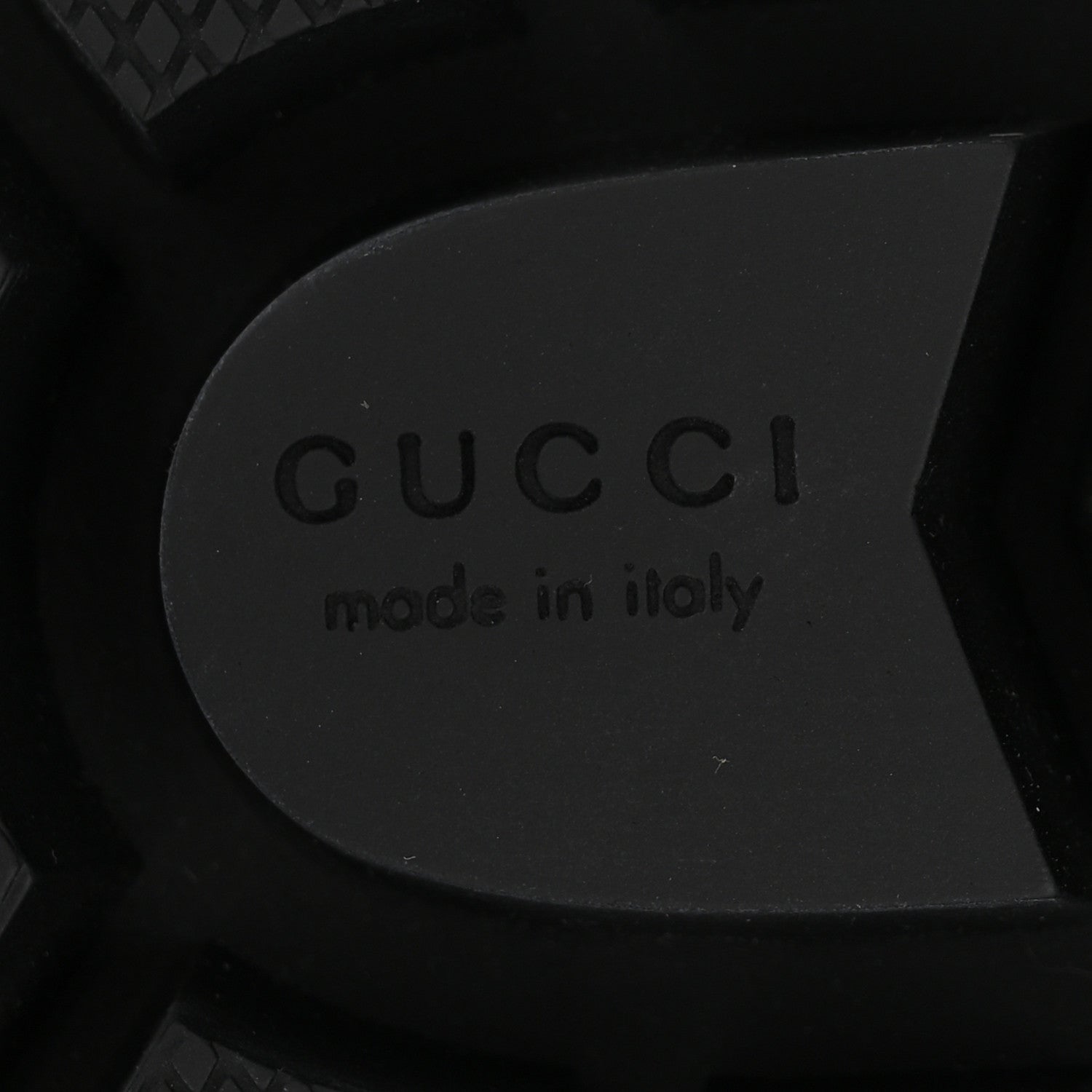 Gucci Calfskin Nappa Matelasse Frances Chelsea Boots 41 Black