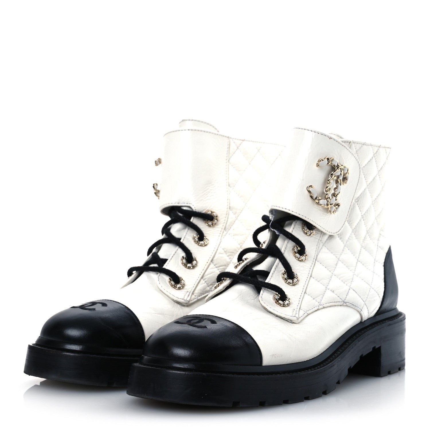 Chanel Shiny Goatskin Calfskin Quilted Lace Up Combat Boots 41.5 White Black