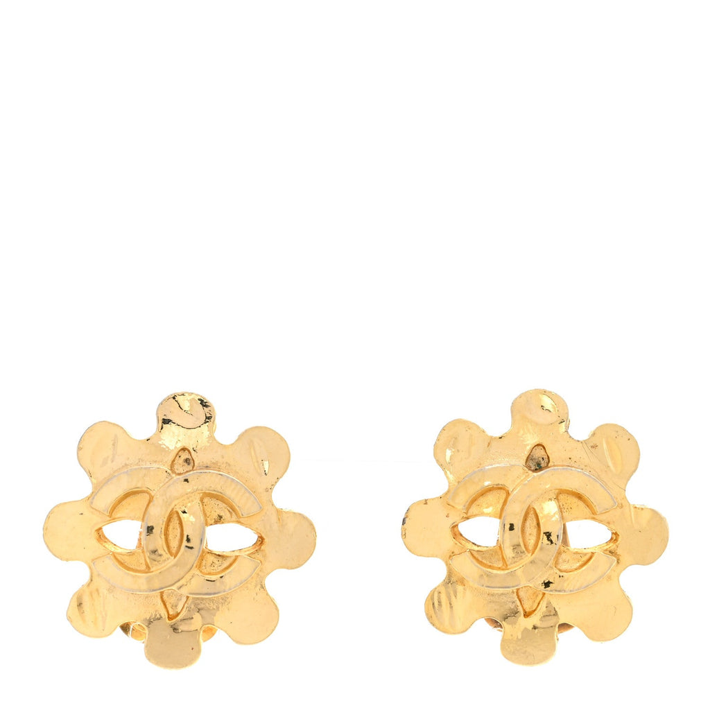 Chanel Metal Flower CC Clip On Earrings Gold