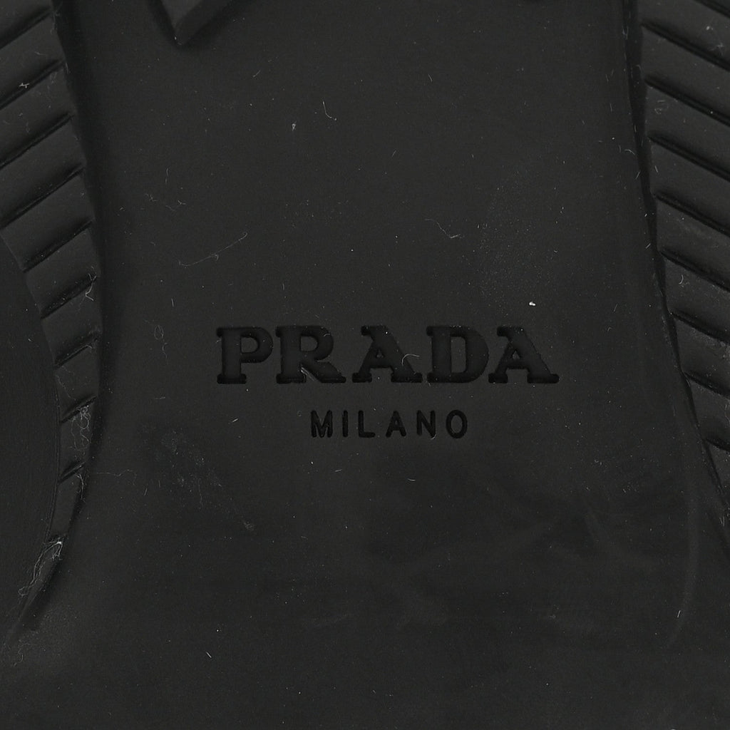 Prada Spazzolato Captoe 30mm Combat Boots 39 Black