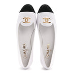 Chanel Calfskin Grosgrain Cap Toe CC Moccasin Loafers 40 White Black