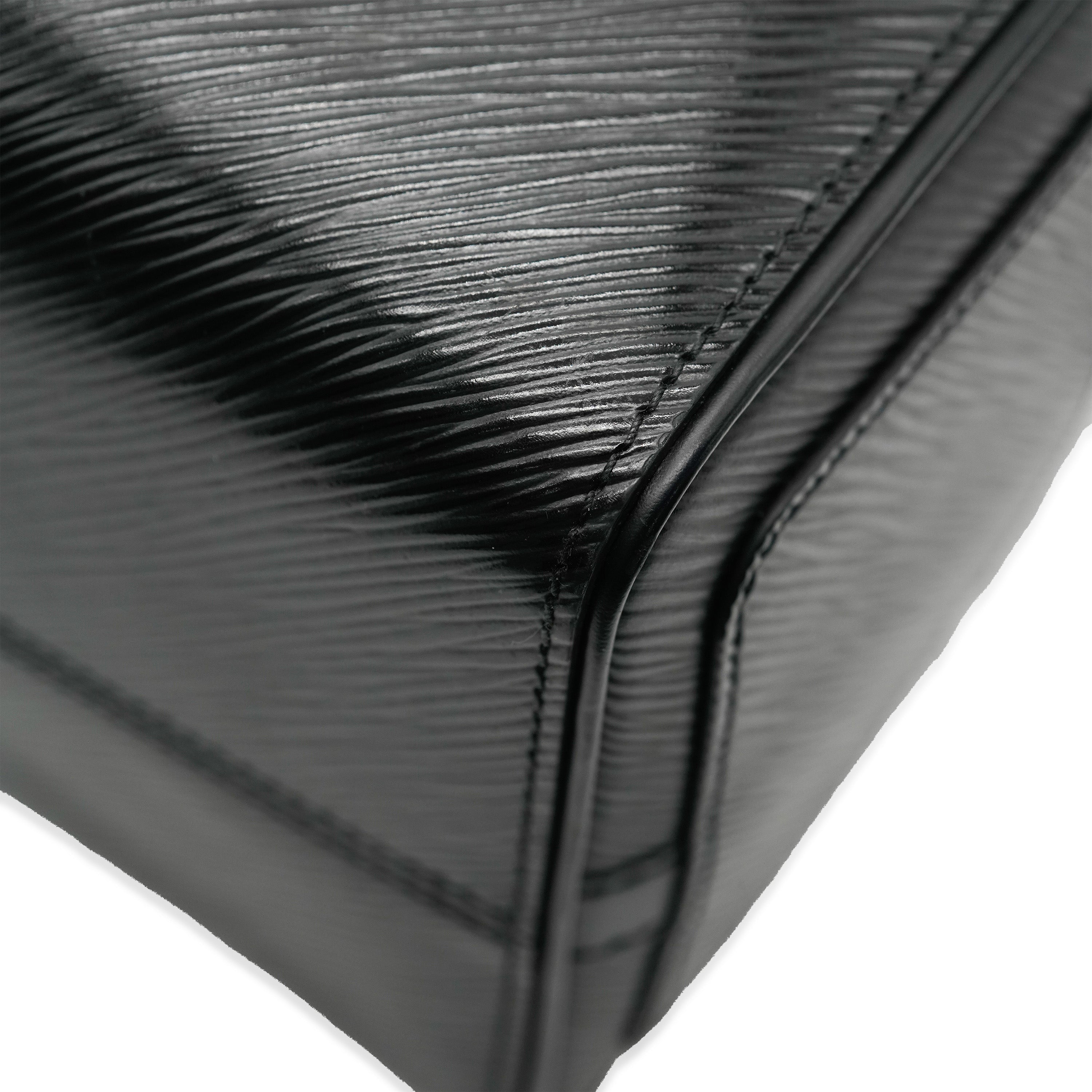 Louis Vuitton Black Epi Speedy Bandouliere 25